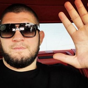 Нурмагомедов признан самой успешной звездой России