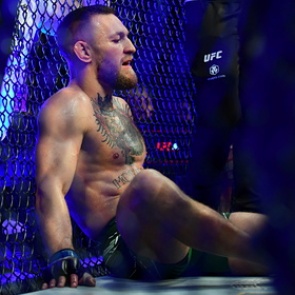 В нападках Макгрегора на Нурмагомедова увидели крик о помощи