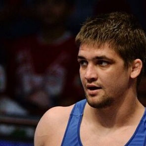 Российский борец-классик выиграл первую схватку на Олимпиаде