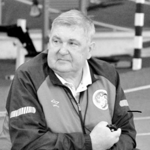 Скончался выдающийся тренер ачинской спортшколы Шакуров Виктор Павлович