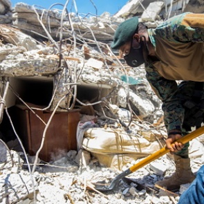 Число погибших во время землетрясения на Гаити выросло до 1297