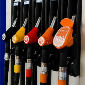 За заправку высокооктановым бензином снимают с гарантии!