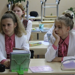 Полицейские Ачинска провели открытые уроки в Мариинской женской гимназии