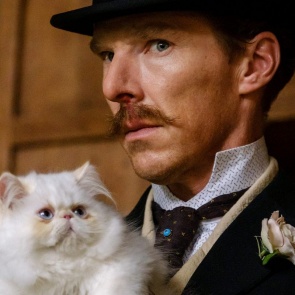 Кошачьи миры Луиса Уэйна (2021) - Переживая утрату, эксцентричный художник меняет отношение людей к котам. Мелодрама с Бенедиктом Камбербэтчем